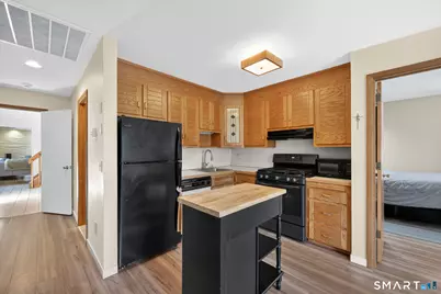 26 Hampton Drive, Manchester, CT 06040 - Photo 24