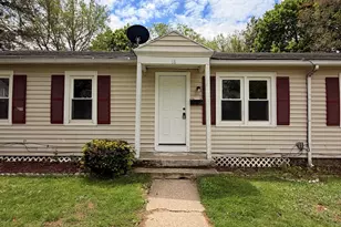 48 Ridgeview Cir, New London, CT 06320 - Photo 2