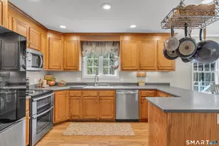 57 Hubbard Rd, Haddam, CT 06438 - Photo 14