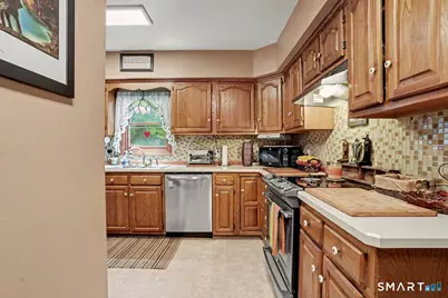74 Maple Street, Seymour, CT 06483 - Photo 6