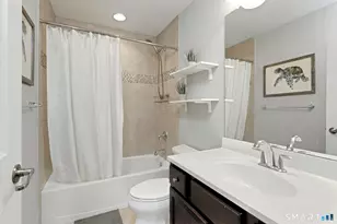 310 Nutmeg Ln, Stratford, CT 06614 - Photo 18