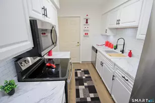 1 Concorde Way, Windsor Locks, CT 06096 - Photo 14