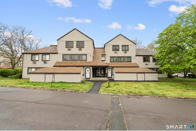 10 Pineview Drive #C, Branford, CT 06405 - Photo 1