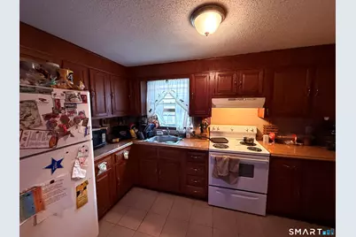 37-39 Hotchkiss Street, Middletown, CT 06457 - Photo 20