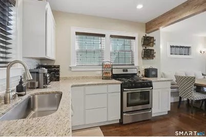 132 Carpenter Avenue, Meriden, CT 06450 - Photo 10