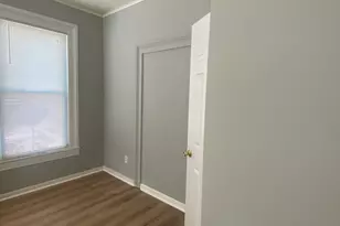 432 E Main St, Bridgeport, CT 06608 - Photo 8
