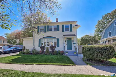 1479 Laurel Avenue, Bridgeport, CT 06604 - Photo 2