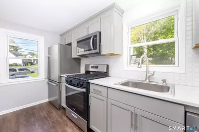 170 McKinley Drive, New Britain, CT 06053 - Photo 8