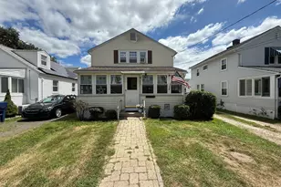 16 Springfield Rd, Old Lyme, CT 06371 - Photo 2