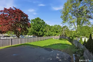19 Draper Ave, Meriden, CT 06450 - Photo 28