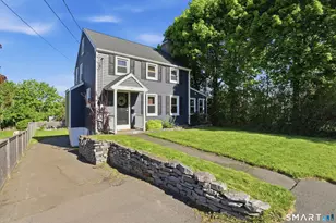 19 Draper Ave, Meriden, CT 06450 - Photo 2