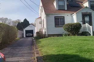 388 Reitter St W, Stratford, CT 06614 - Photo 10