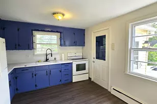 168 Camp St, Plainville, CT 06062 - Photo 10
