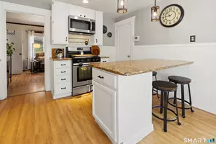 107 Broad St, Killingly, CT 06241 - Photo 12