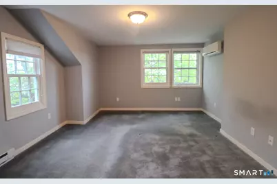 9 Brewer Street #4, New London, CT 06320 - Photo 12