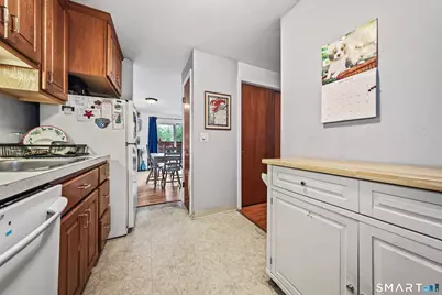 7 Sharon Lane #7, Wethersfield, CT 06109 - Photo 6