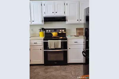 27 Crows Nest Lane #14B, Danbury, CT 06810 - Photo 4