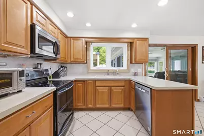 25 Hilltop Drive, Portland, CT 06480 - Photo 8