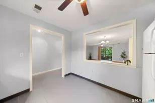 14 Wynwood Dr, Enfield, CT 06082 - Photo 12