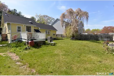 75 Palmetto Trail, East Haven, CT 06512 - Photo 6