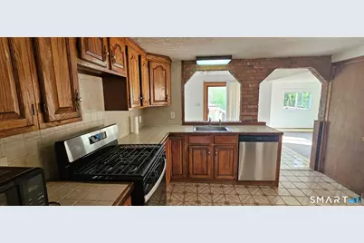 83 Forest Street, East Hartford, CT 06118 - Photo 14