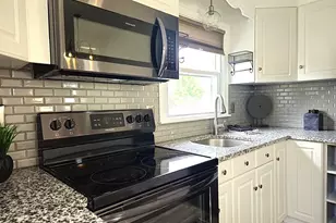 102 Carol Dr, Bristol, CT 06010 - Photo 14