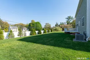 6 Walnut Ridge Ct, Stamford, CT 06904 - Photo 4