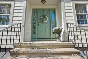 117 Rolling Hills Dr, Oxford, CT 06478 - Photo 2