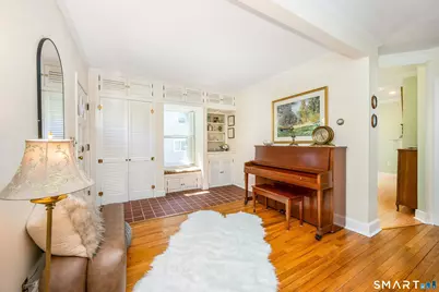 150 Holmes Avenue, Darien, CT 06820 - Photo 8