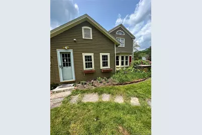 37 Dodgingtown Road #37B, Newtown, CT 06470 - Photo 2