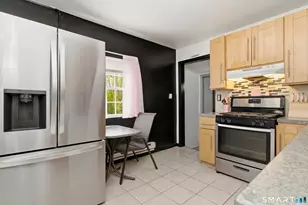 42 Helen Dr, New Britain, CT 06053 - Photo 12