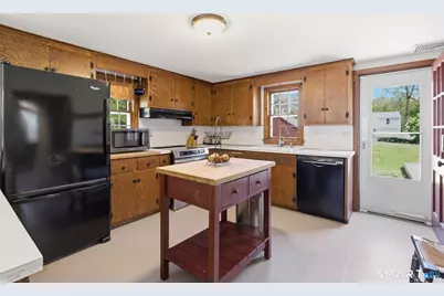 244 Buttonball Lane, Glastonbury, CT 06033 - Photo 14