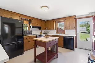 244 Buttonball Ln, Glastonbury, CT 06033 - Photo 14