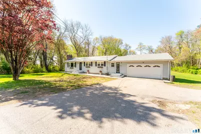 950 Old Colchester Road, Montville, CT 06370 - Photo 2