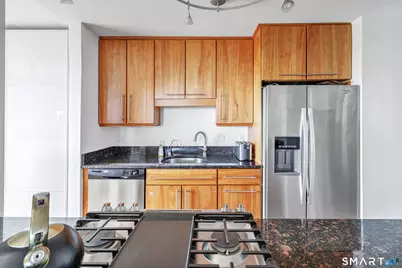2625 Park Avenue #PHD, Bridgeport, CT 06604 - Photo 10