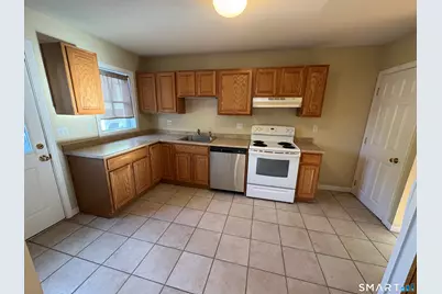 22 Ohear Avenue, Enfield, CT 06082 - Photo 4