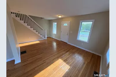 22 Ohear Avenue, Enfield, CT 06082 - Photo 8