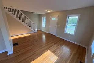 22 Ohear Ave, Enfield, CT 06082 - Photo 8