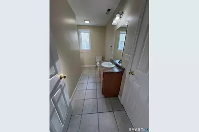 22 Ohear Avenue, Enfield, CT 06082 - Photo 16
