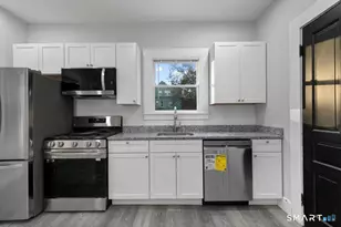 100 Brownell St, New Haven, CT 06511 - Photo 8