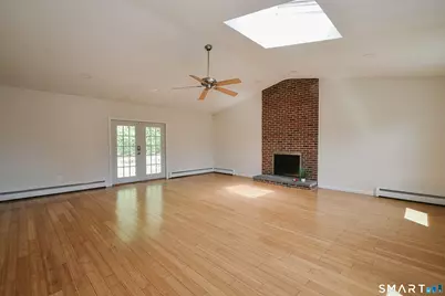 24 Valley View Drive, Windsor, CT 06095 - Photo 4