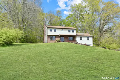 24 Valley View Drive, Windsor, CT 06095 - Photo 2