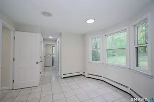 24 Valley View Dr, Windsor, CT 06095 - Photo 10