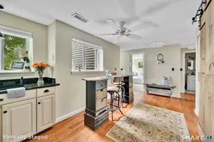 74 Hollister Way S, Glastonbury, CT 06033 - Photo 2