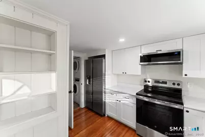 3 Riverside Road #B, Newtown, CT 06482 - Photo 8