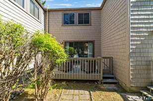 75 River Bend Rd, Stratford, CT 06614 - Photo 36