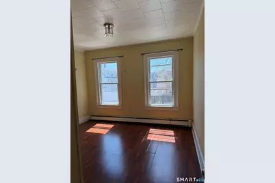 961 Hancock Avenue, Bridgeport, CT 06605 - Photo 10
