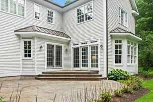 107 Raymond St, Darien, CT 06820 - Photo 32