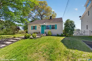 33 Howard Ct, Milford, CT 06460 - Photo 2