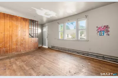 75 Brookside Avenue, Bridgeport, CT 06606 - Photo 6